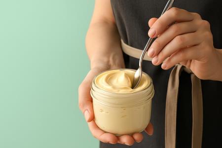 Was kann man anstelle von Mayonnaise essen?